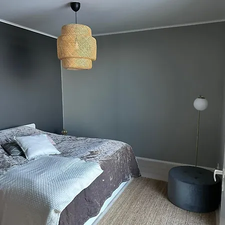 Huvilarannalla فيلة